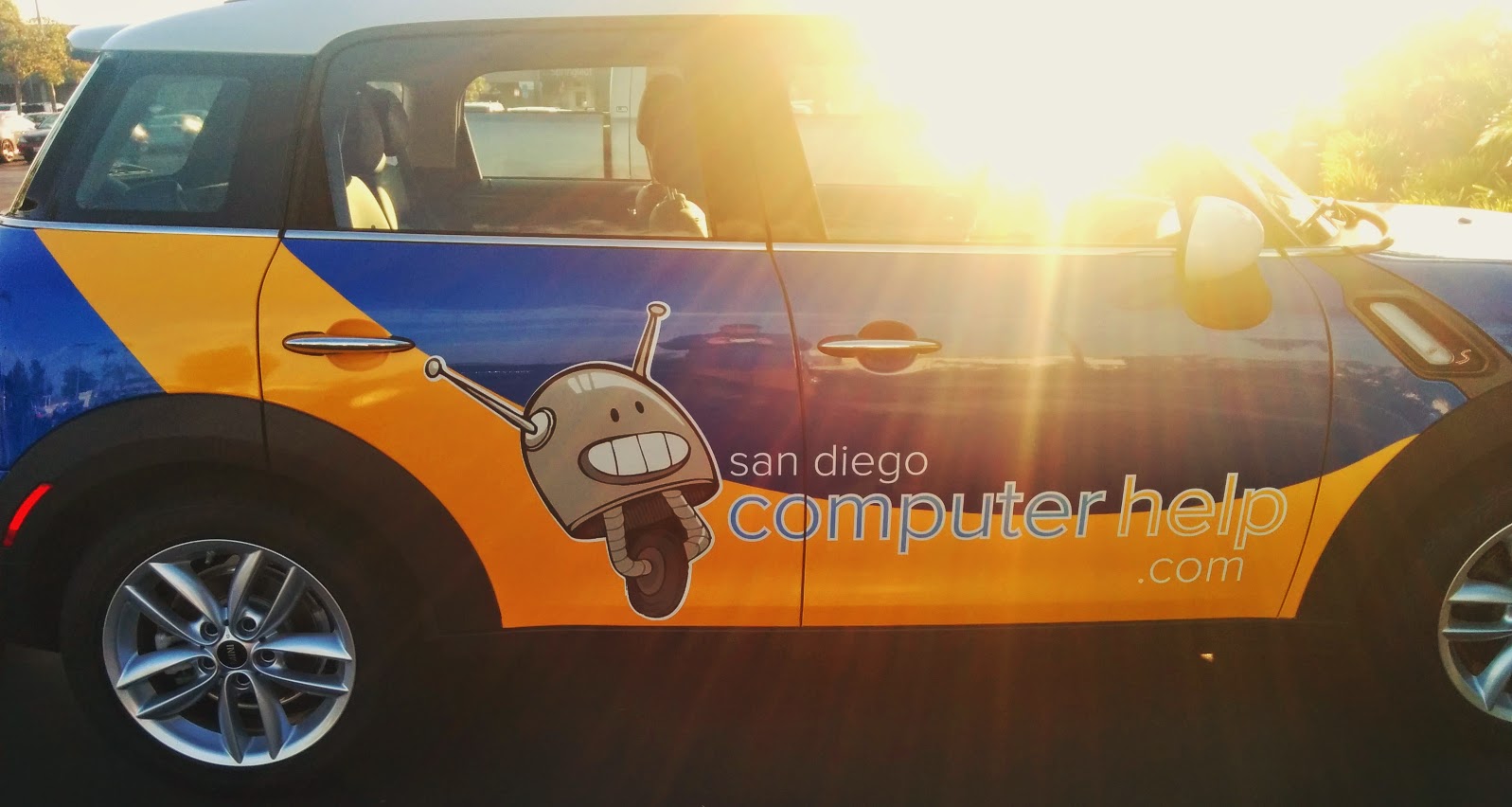 San Diego Computer Help logo