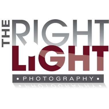 The Right Light Photography logo